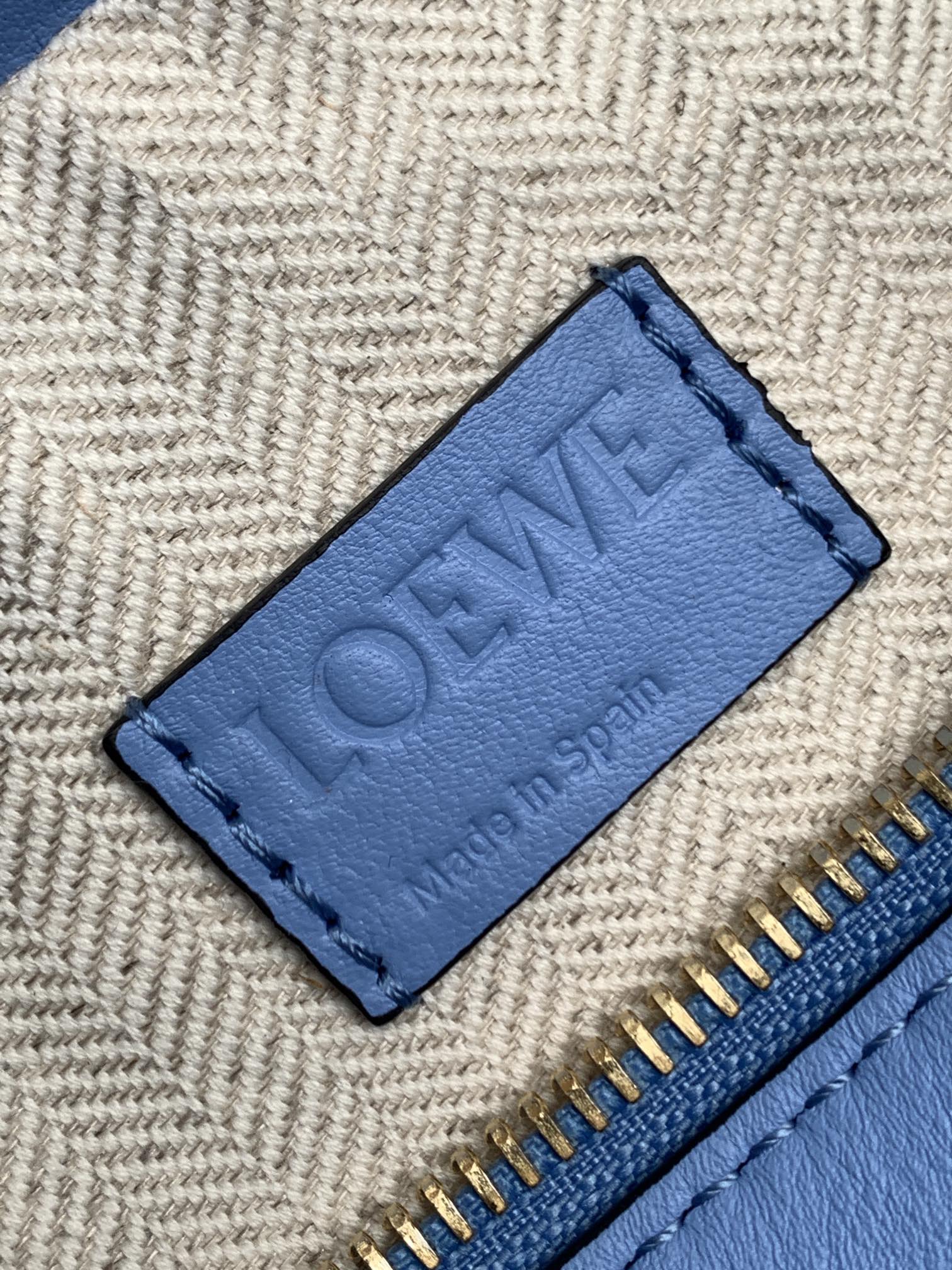 Loewe Puzzle Bags